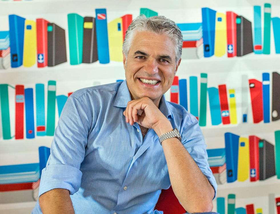 Agustín Bravo entrevista diez