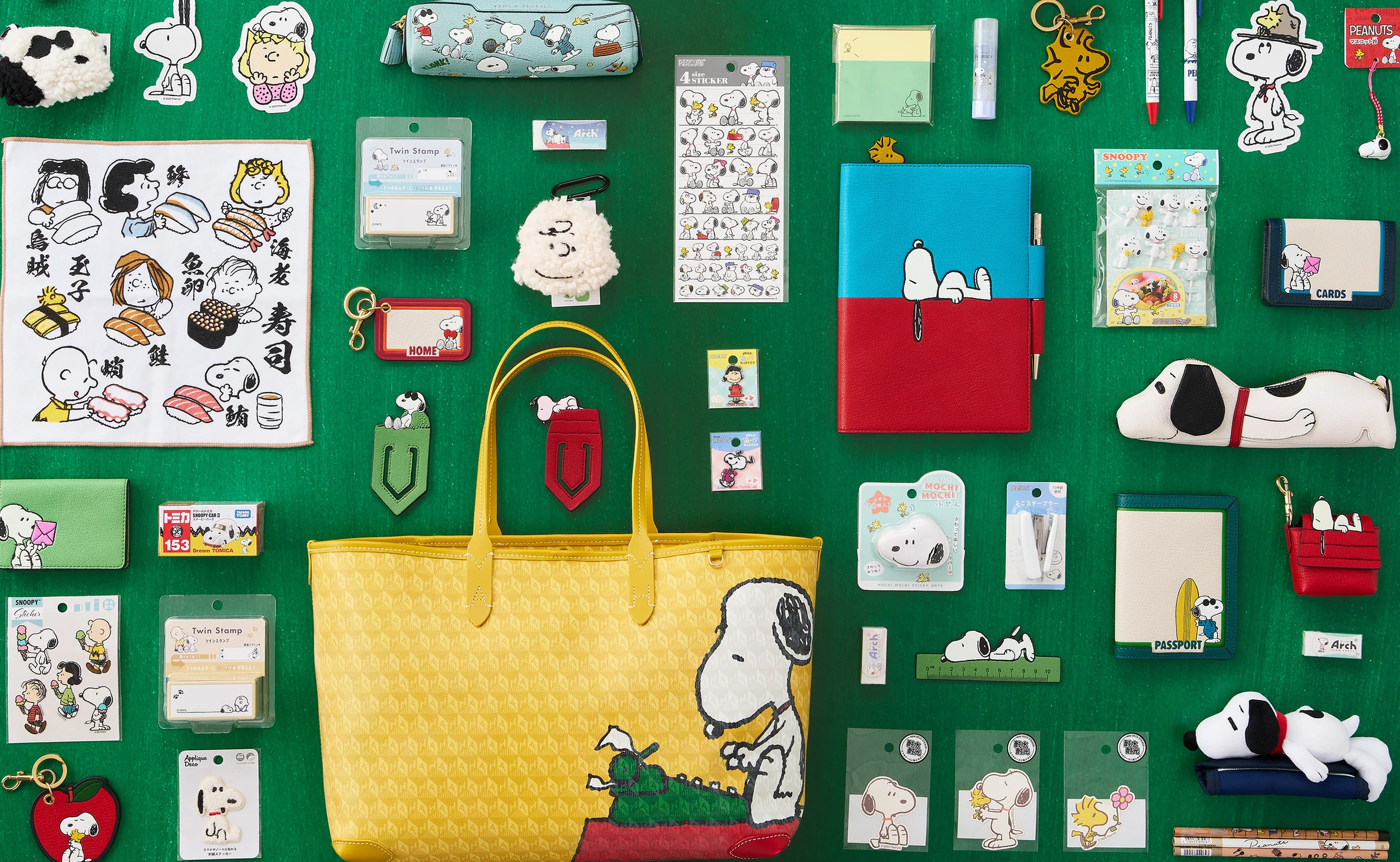 ANYA HINDMARCH ✖︎スヌーピー キーホルダー - 小物