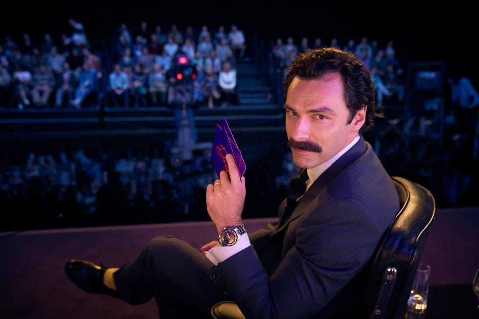 aidan turner as declan o'hara in rivals