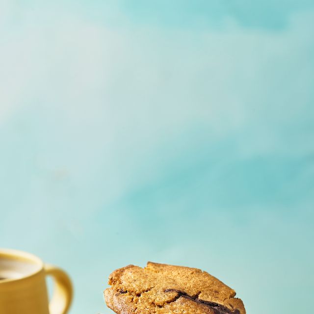 Air Fryer Cookies | How To Make Gooey Chocolate Chip Cookies