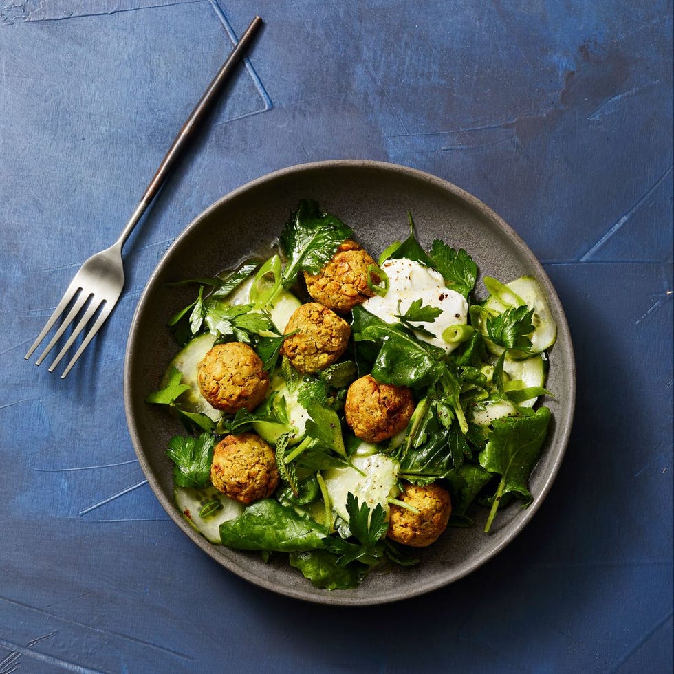 falafel green salad on a plate