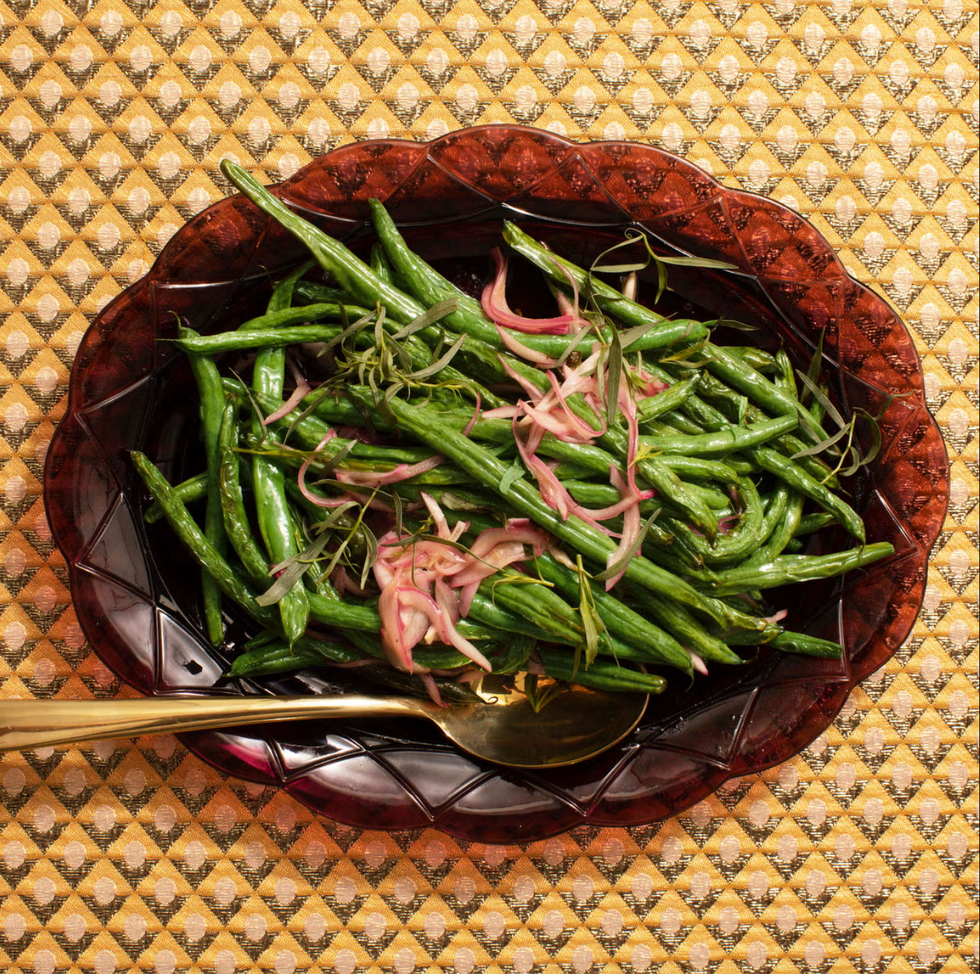 air fryer green beans with tarragon and shallots on platter