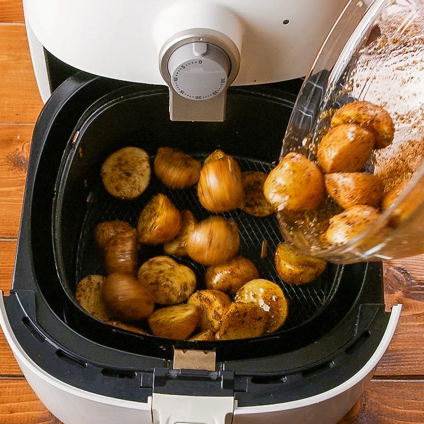 Best Air Fryer Potatoes - How To Make Crispy Potatoes In An Air Fryer