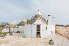 airbnb italy