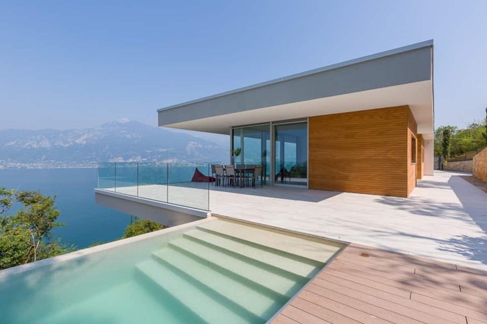 airbnb italy