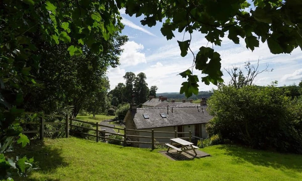 airbnb lake district