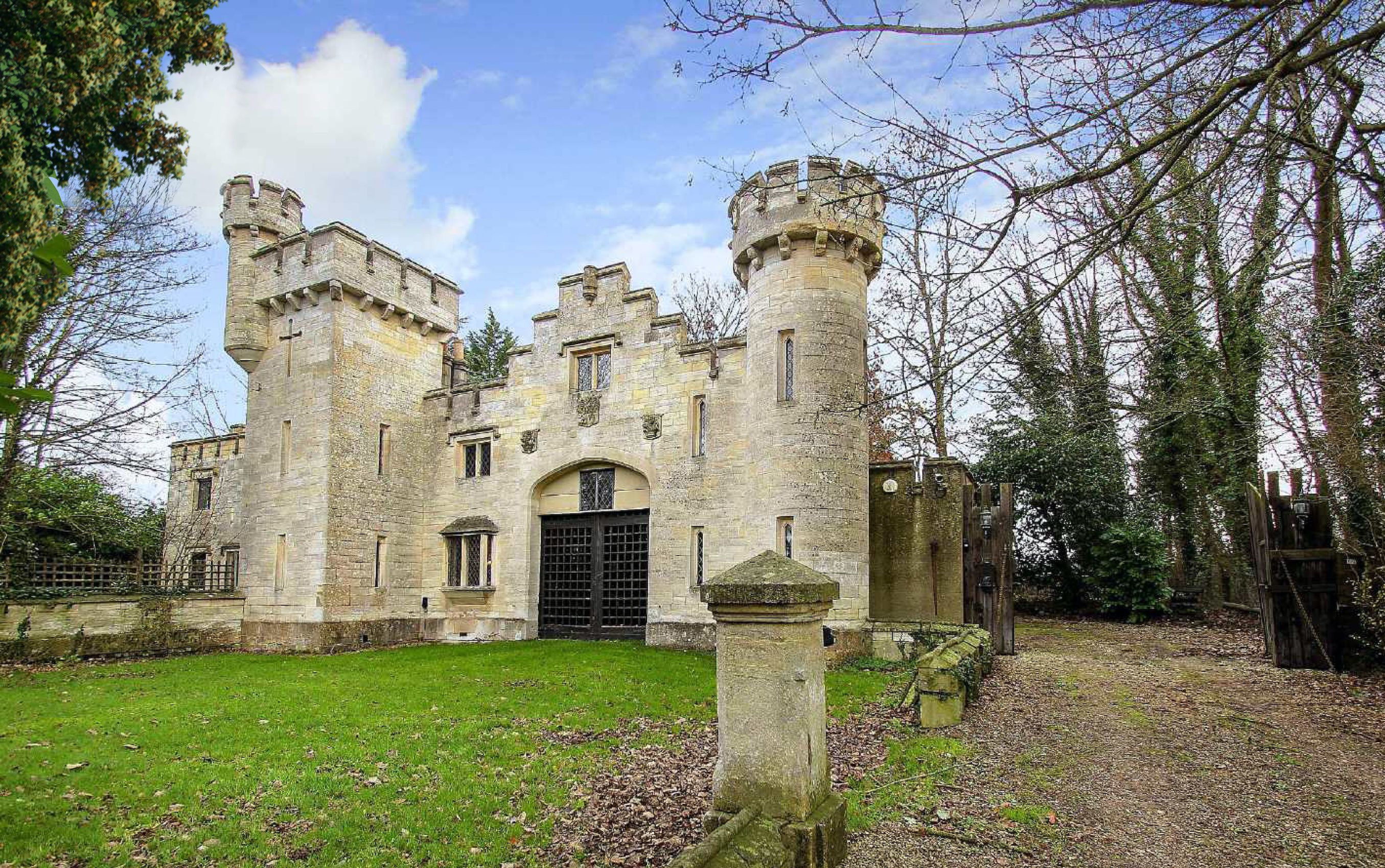 Airbnb's Top 10 Most Wish-Listed Historical Homes In The UK