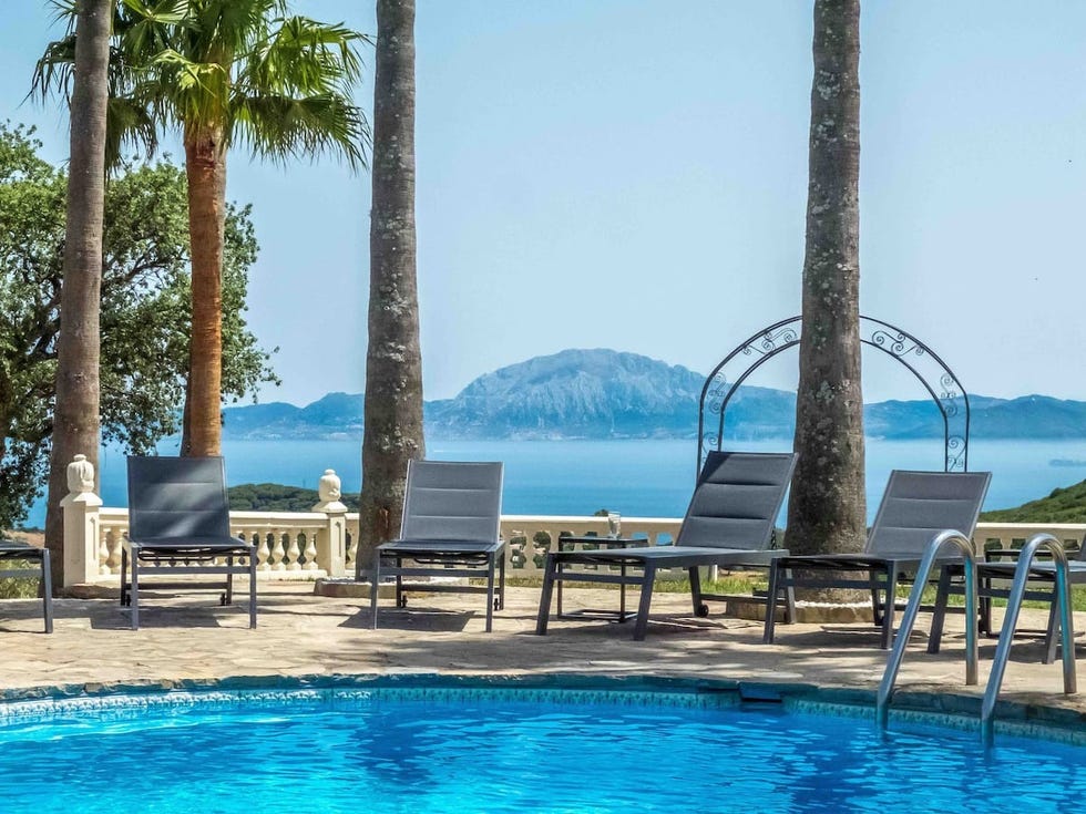 airbnb spain with pool