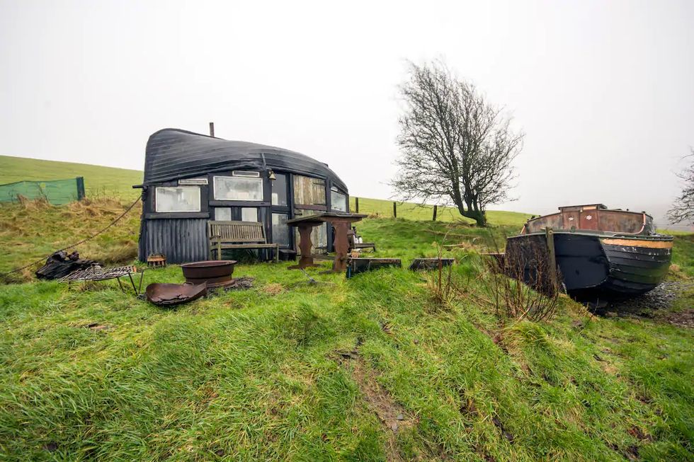 airbnb uk   unusual, unique, quirky airbnbs in the uk