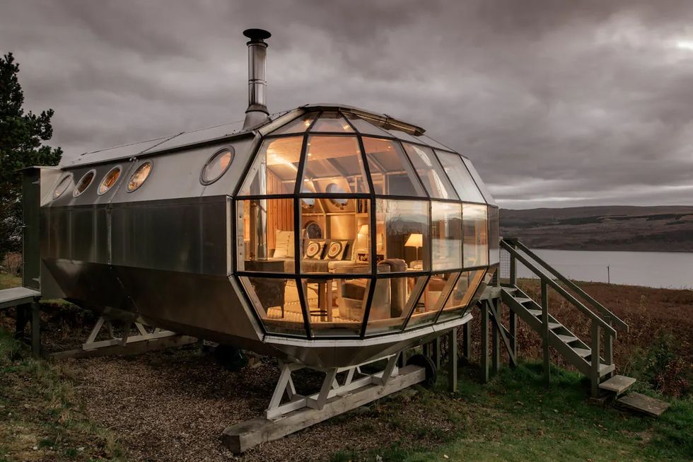 airbnb uk   unusual, unique and quirky airbnbs in the uk