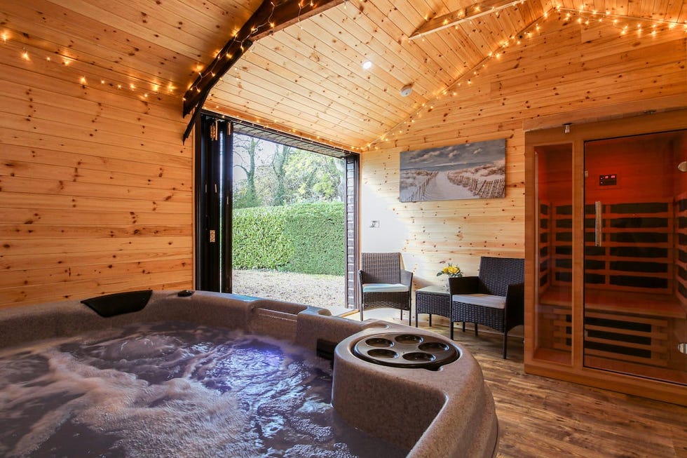 airbnb with sauna