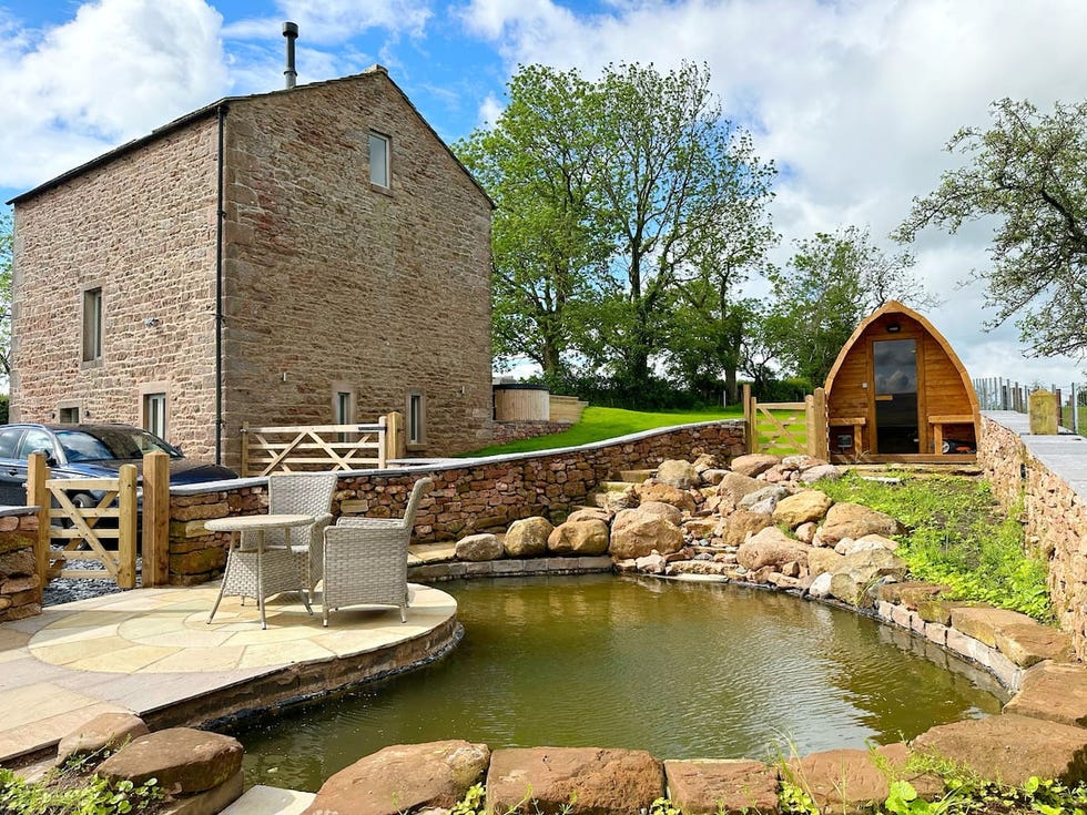 airbnb with sauna