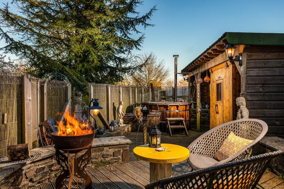airbnb devon cornwall