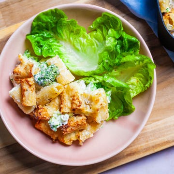airfryer creamy chicken and broccoli pasta bake