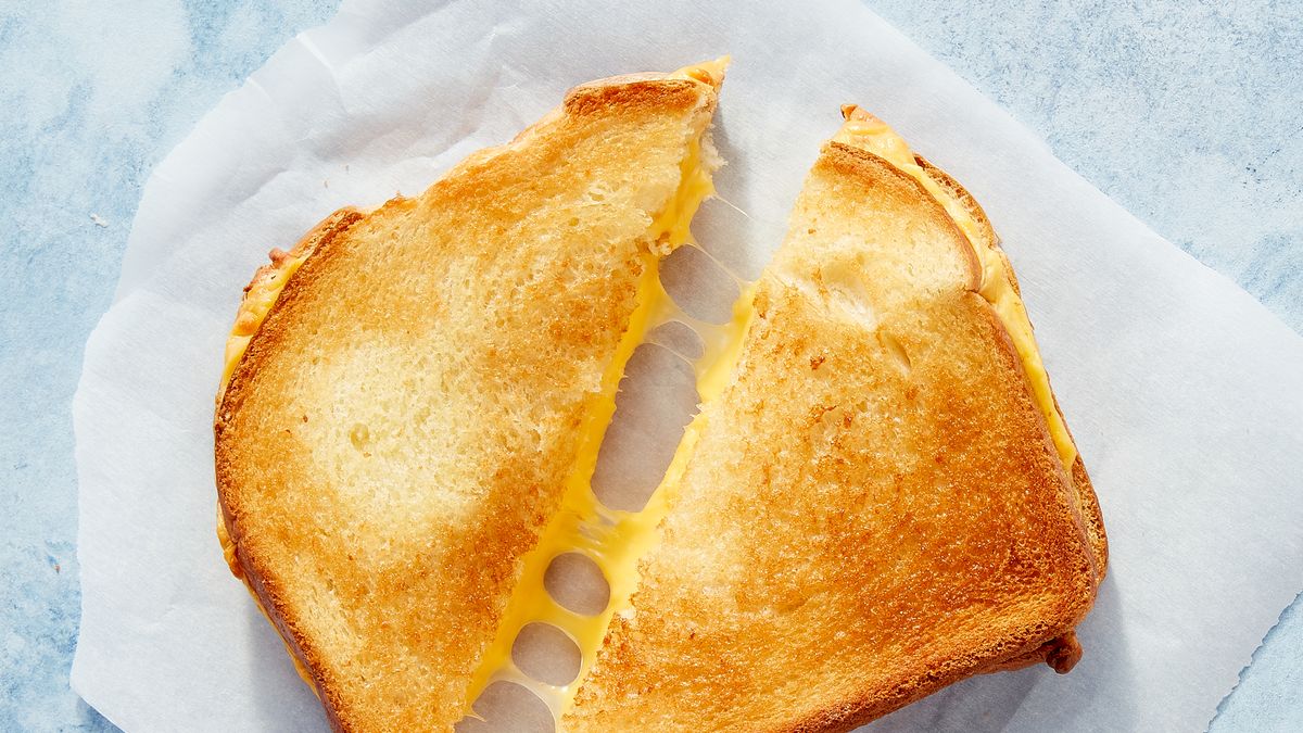 preview for The Best Way To Make Grilled Cheese Is In The Air Fryer
