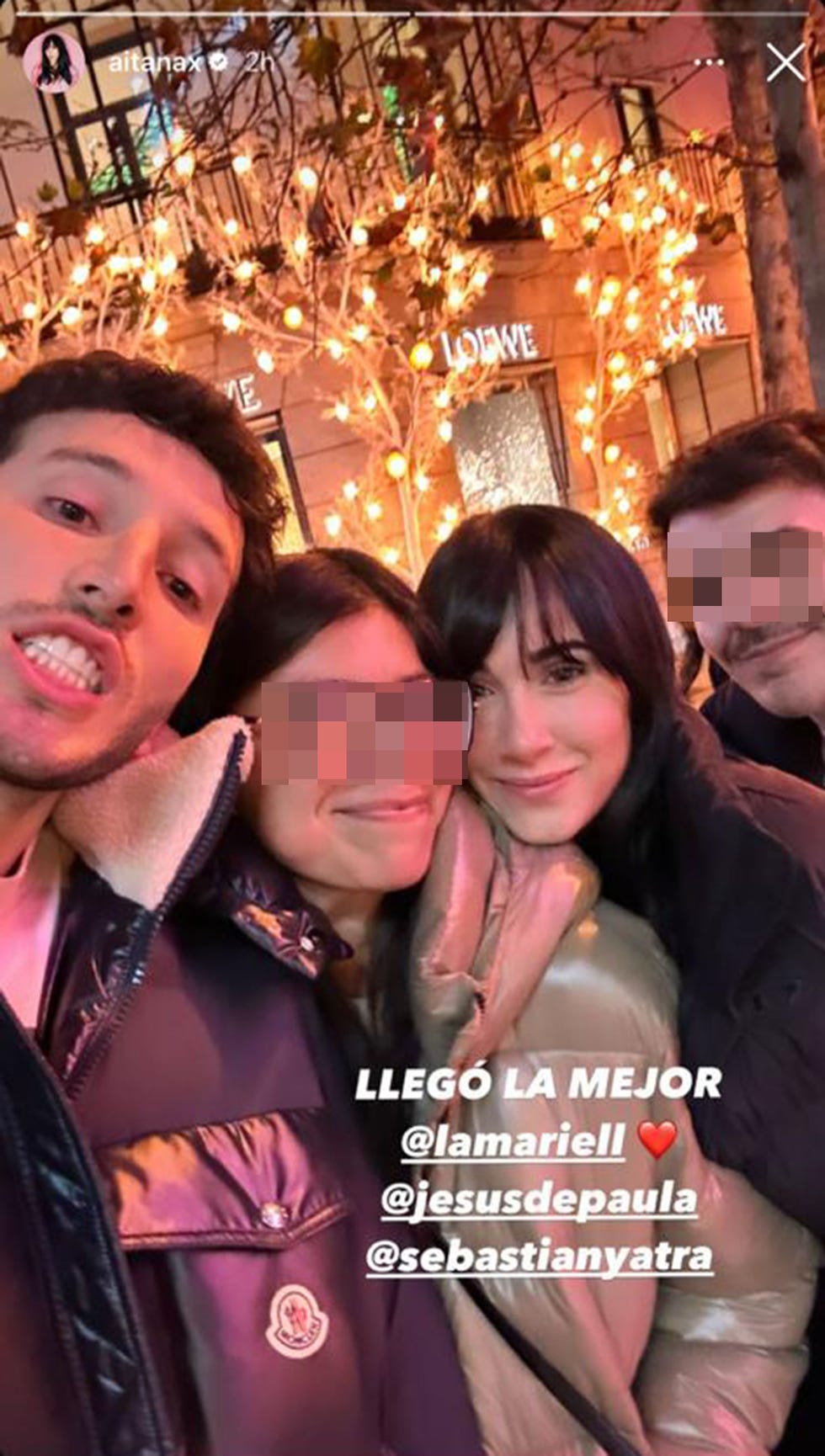 aitana, sebastián yatra y unos amigos en madrid