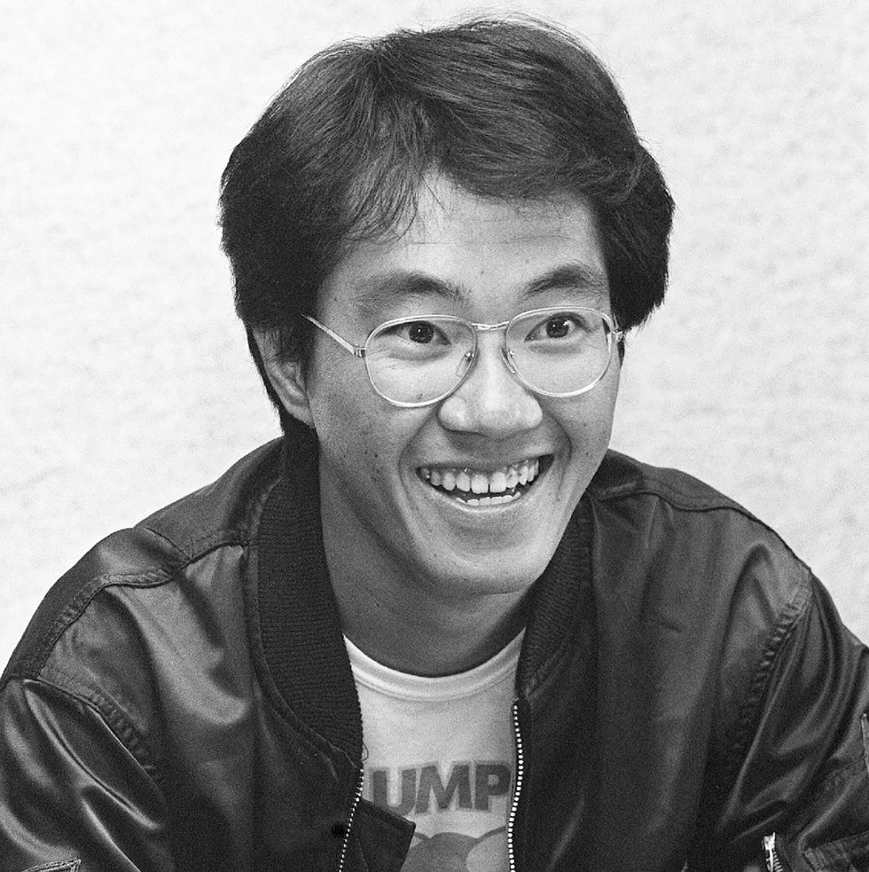 akira toriyama pictured smiling in 1982