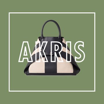 Bag, Style, Font, Luggage and bags, Logo, Shoulder bag, Rectangle, Brand, Label, Shopping bag, 