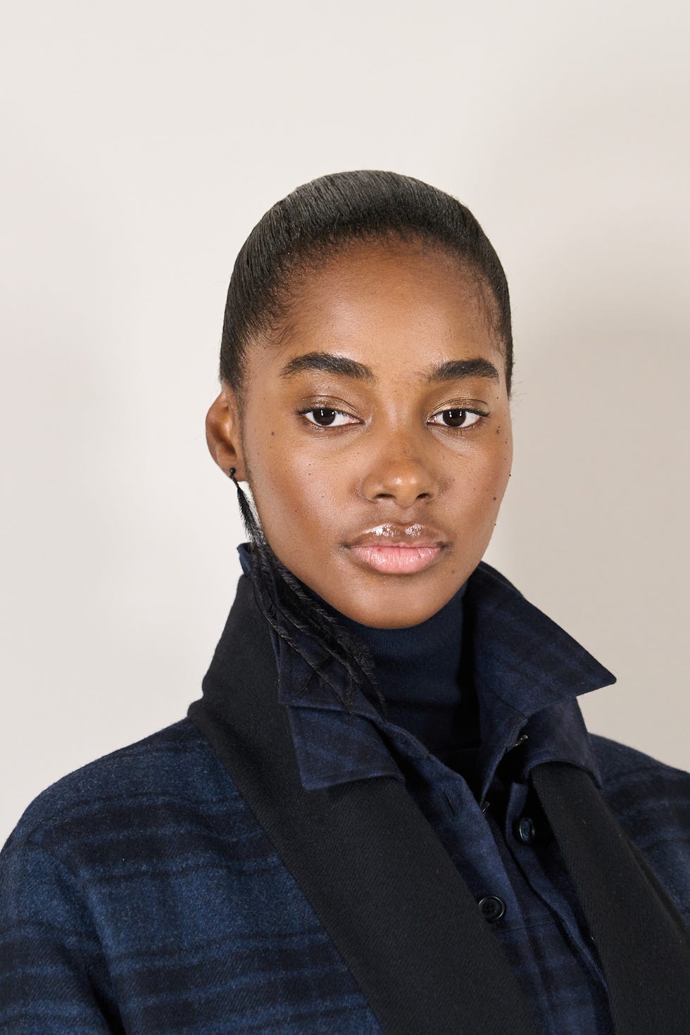 best makeup trends fall 2025