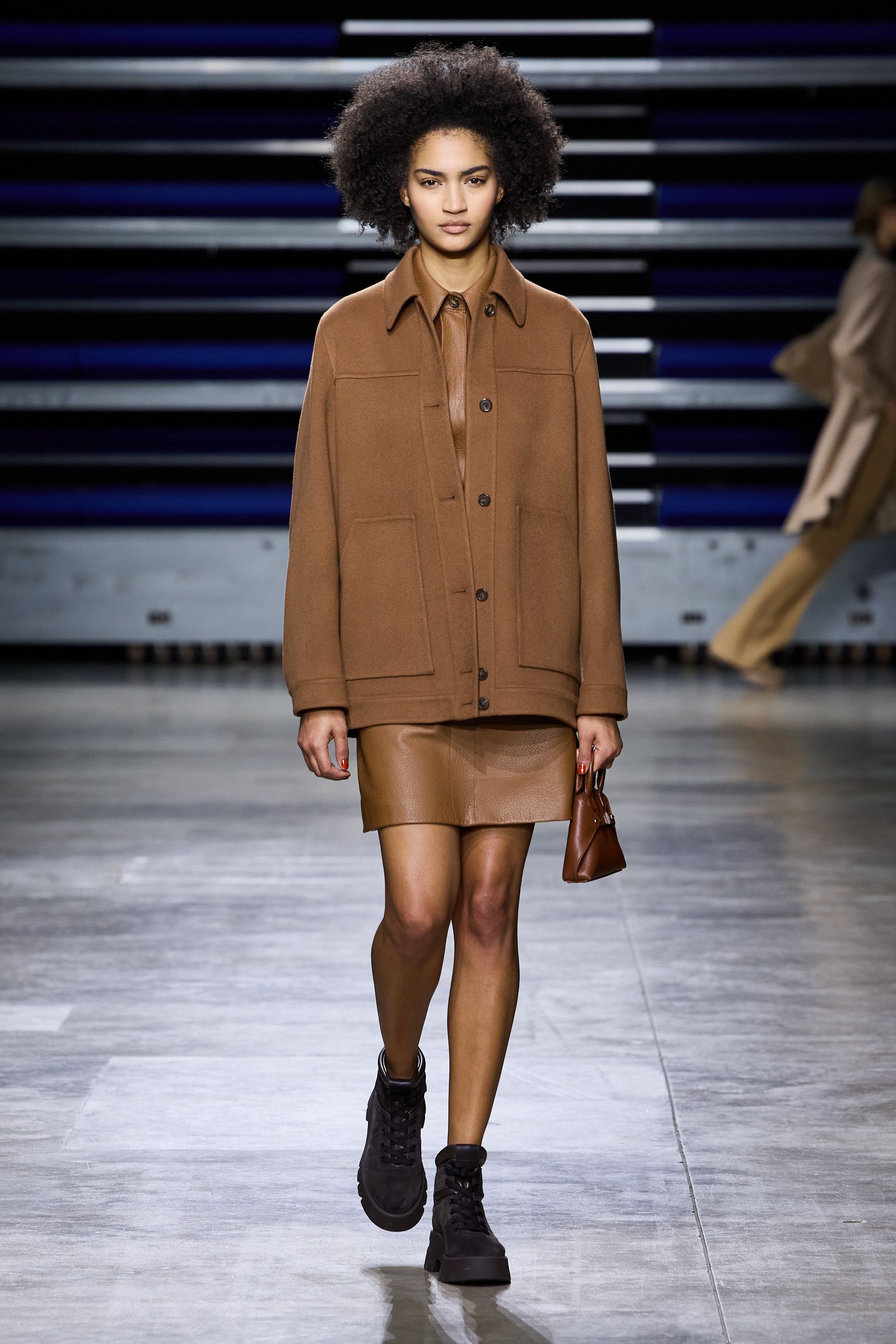 アクリス（AKRIS）2023秋冬コレクション | ファッション | ELLE