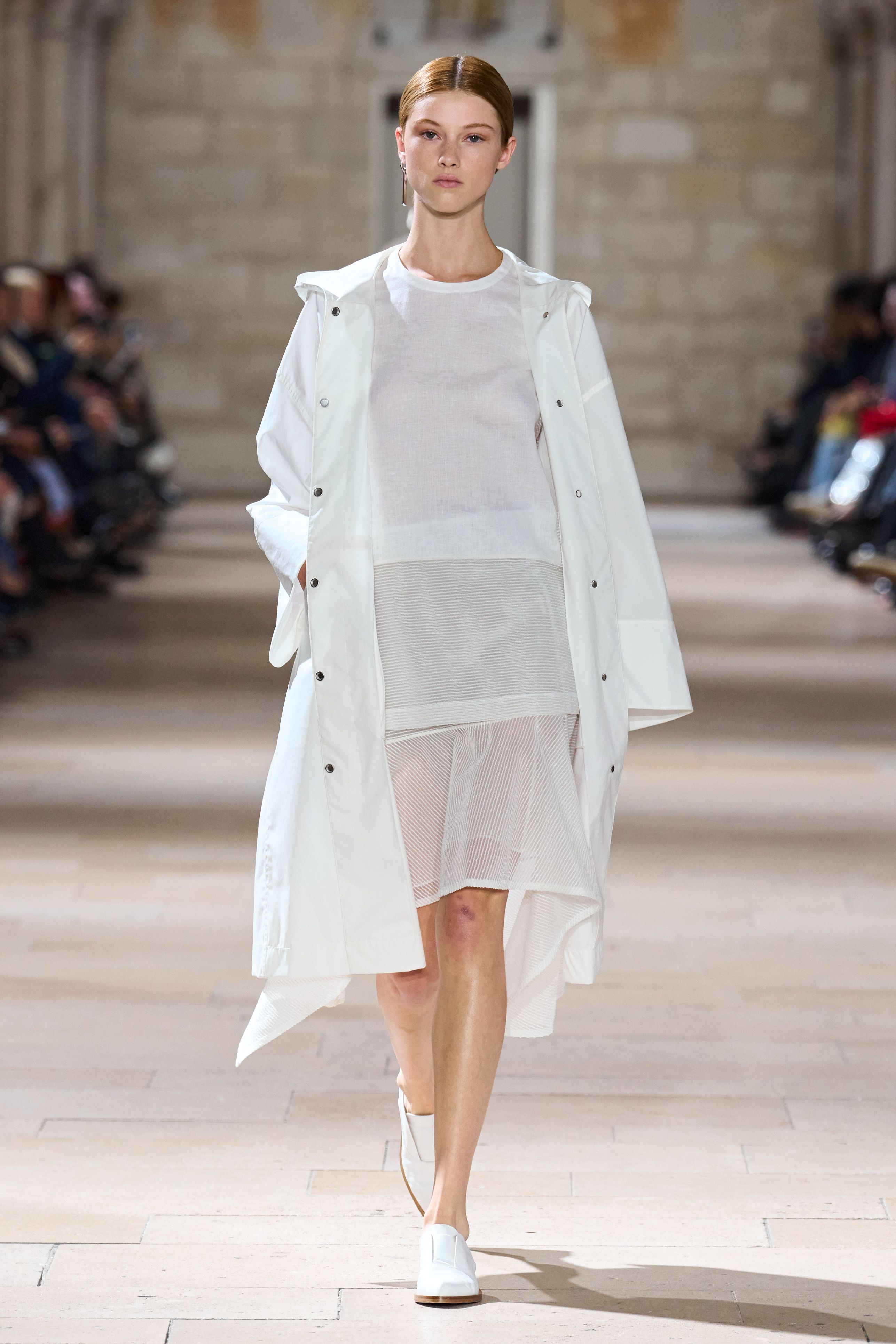 アクリス（AKRIS）」2025春夏コレクション | ファッション