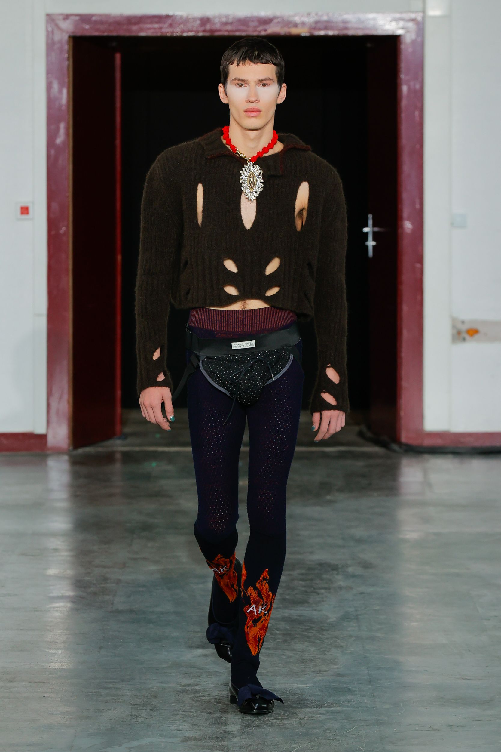 Vivienne Westwood MAN ジェスターロークロッチ トラウザーズ Vivienne Westwood MAN ジェスターロークロッチ トラウザーズ