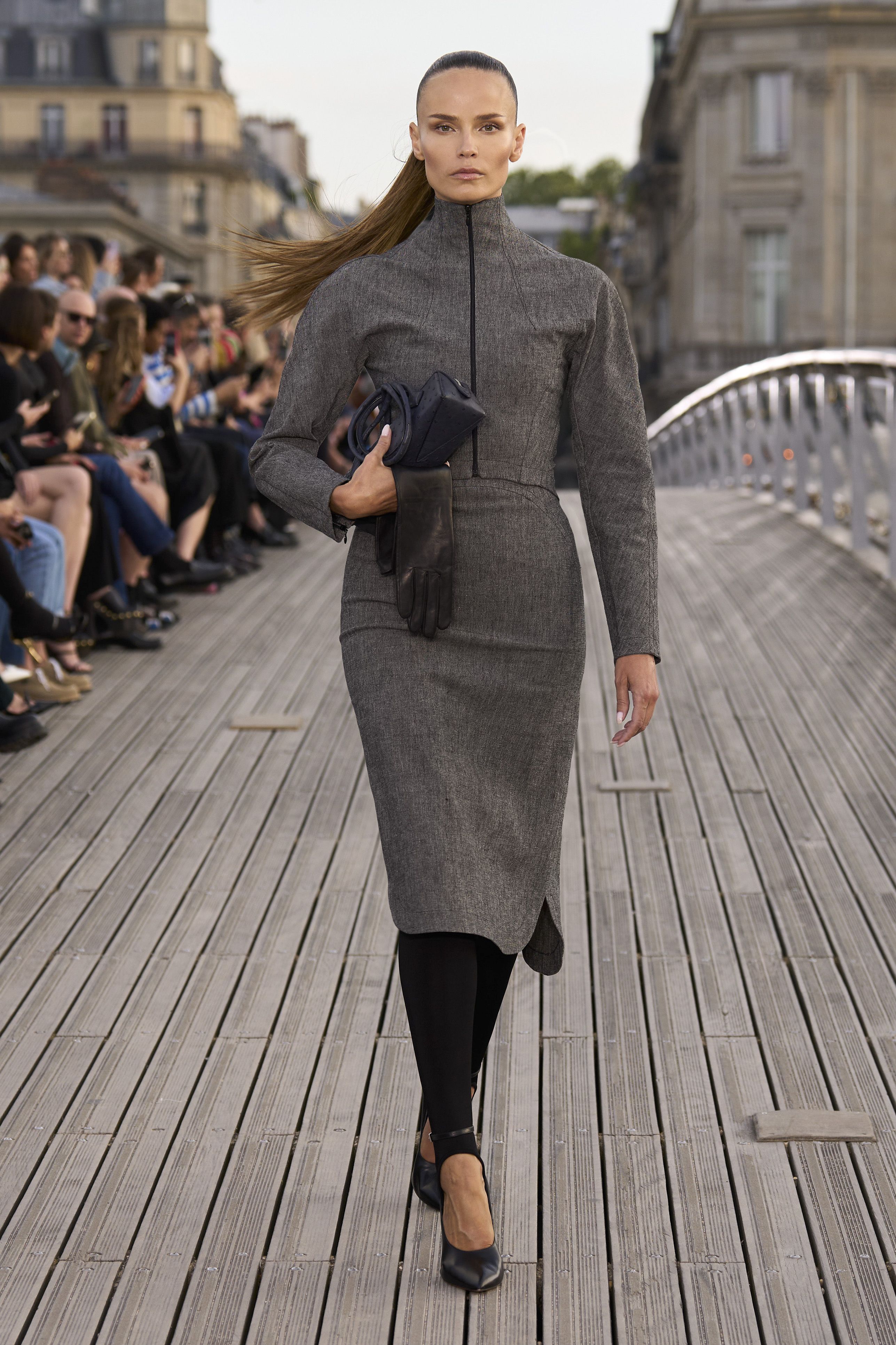 アライア（ALAÏA）」2024冬春コレクション | ファッション