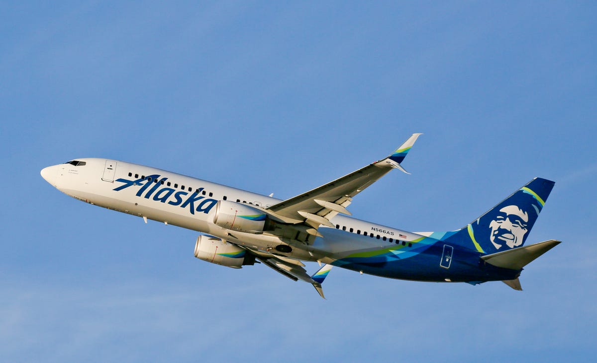 Alaska Airlines Diverts Flights After Strange Odor Wafts into Cabin