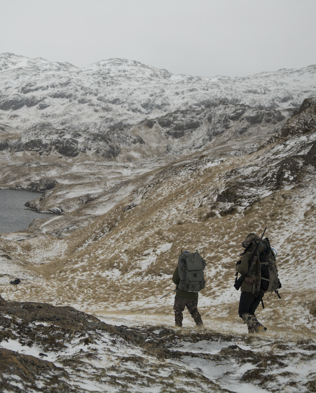 Geological phenomenon, Snow, Mountain, Winter, Freezing, Fell, Sea, Winter storm, Recreation, Coast, 
