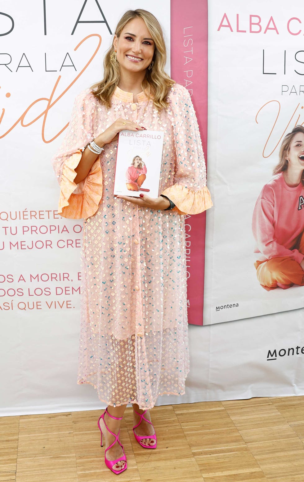 alba carrillo presenta su libro lista para la vida