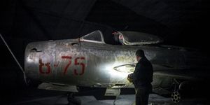 Albania, Gjader, MiG-19, MiG-17, F-7A, MiG-21,航空機,戦闘機,売り出し中,アルバニア,飛行機,空軍,戦争,ジェット機,