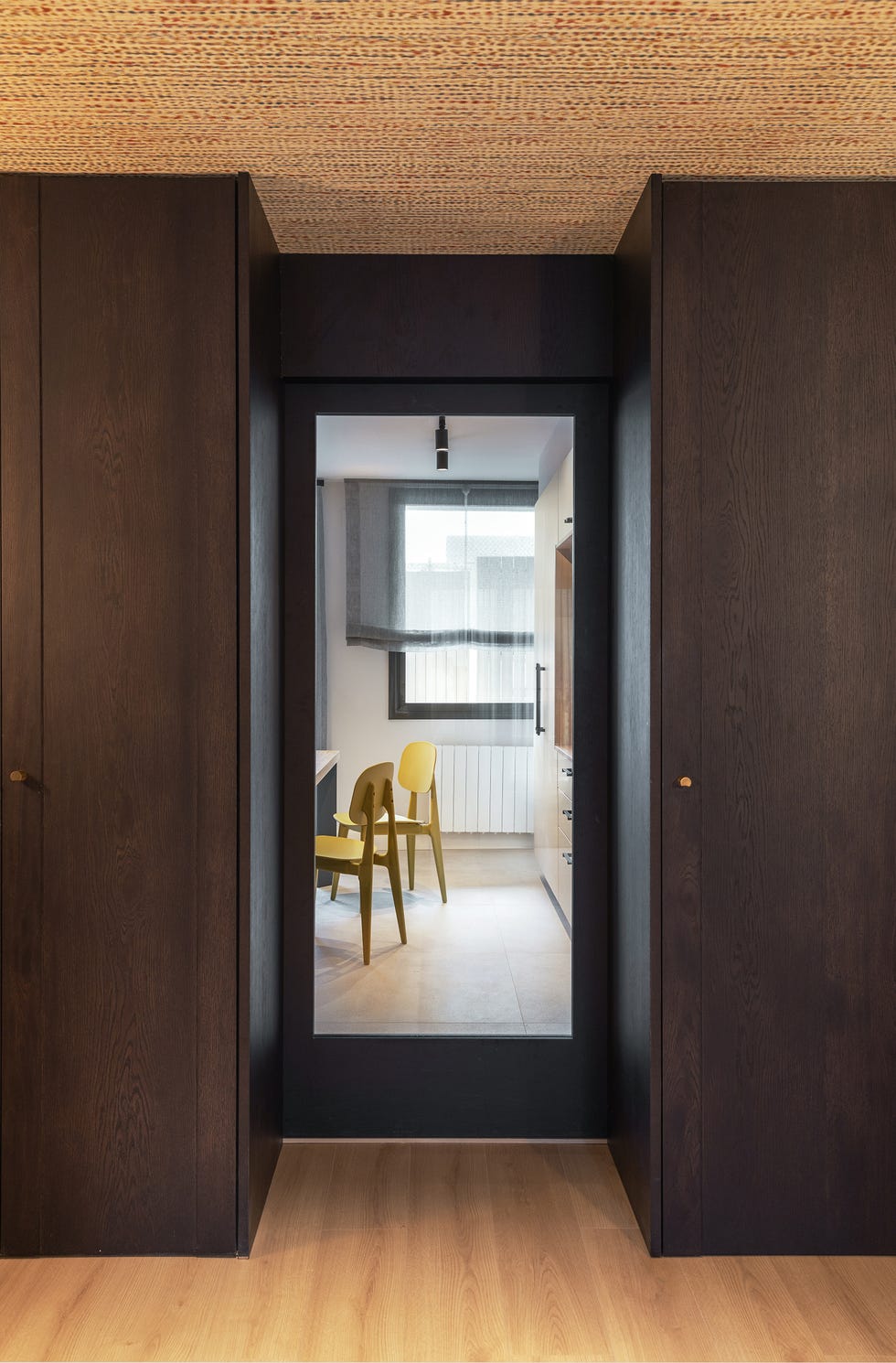 puerta de entrada a la cocina