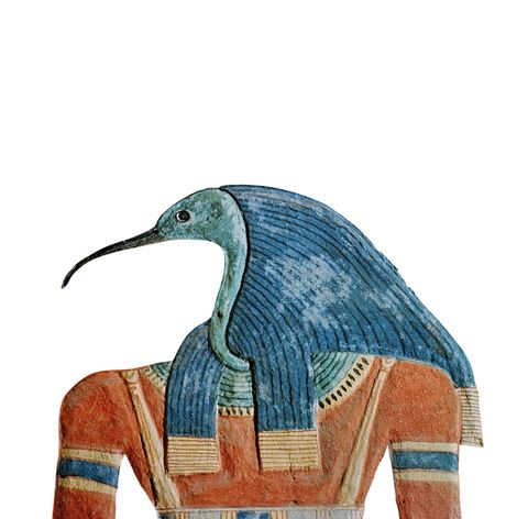 THOT GOD VAN DE WIJSHEIDDeze maangod afkomstig uit Hermopolis Magna werd afgebeeld met een ibiskop of met de kop van een baviaan Deze variant is te vinden in de graftombe van Amonherchepesjef een zoon van Ramses III