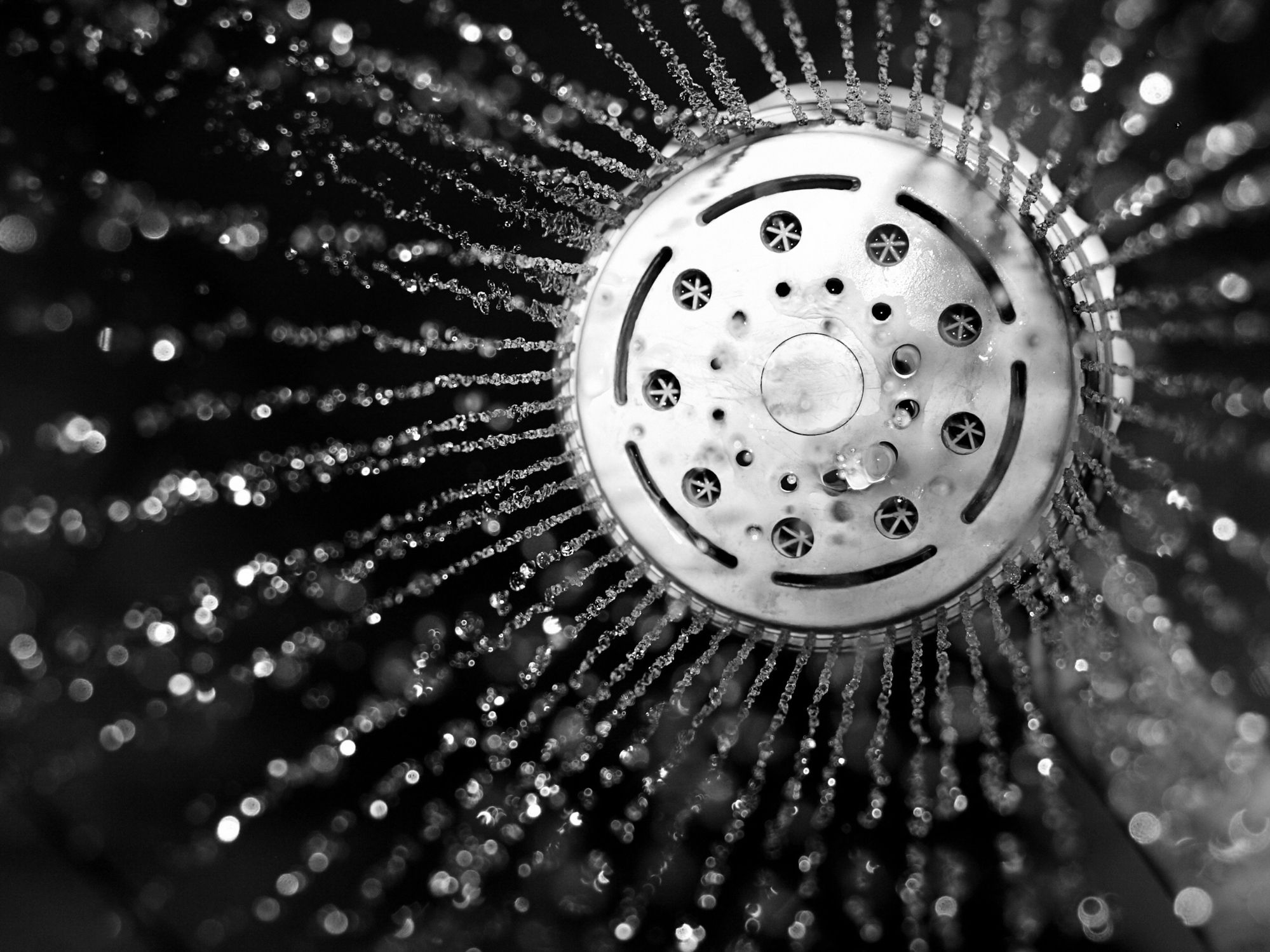 Cómo limpiar la alcachofa de la ducha paso a paso: el truco que SÍ funciona  (con video)