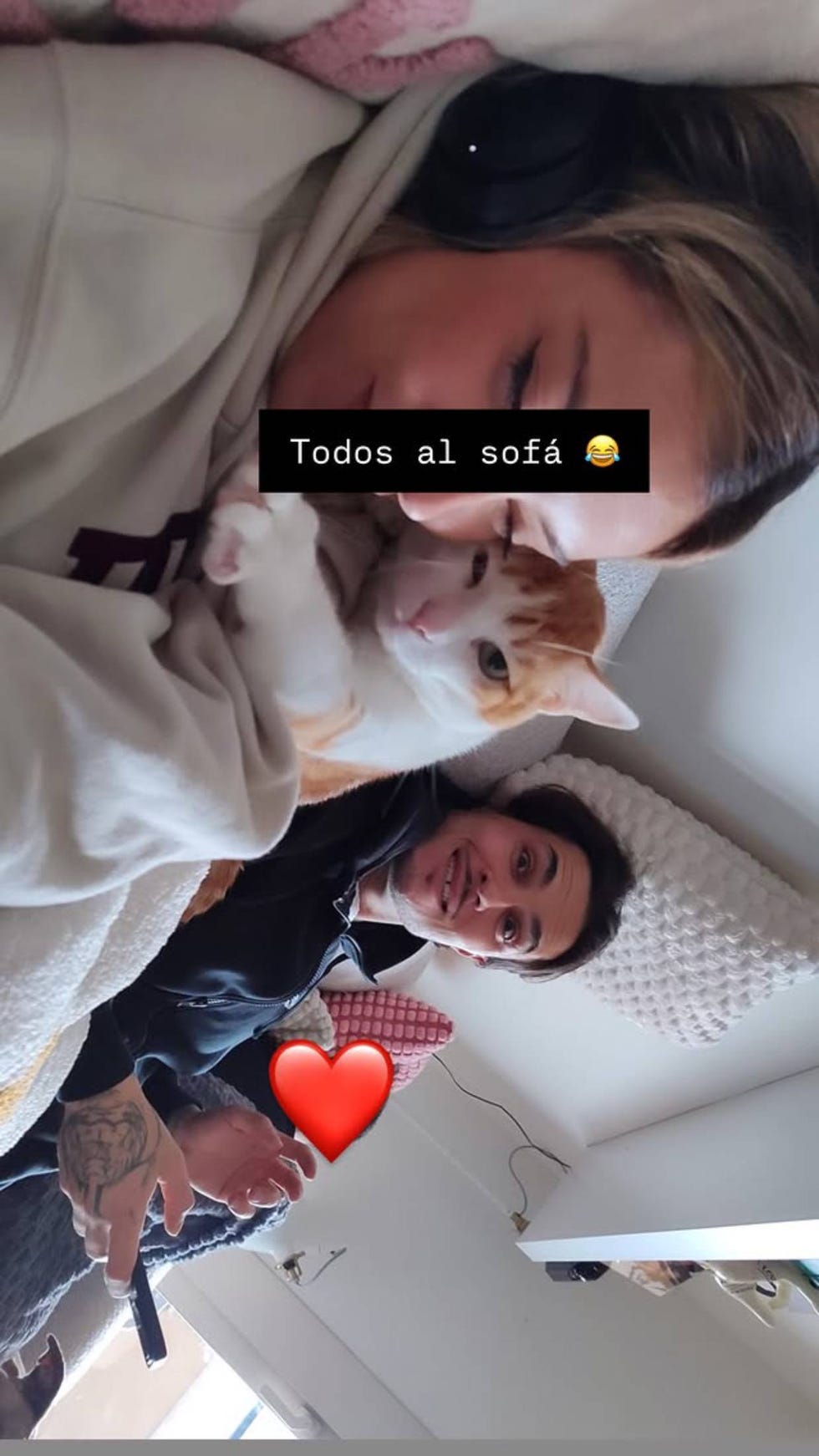 alejandra rubio carlo costanzia