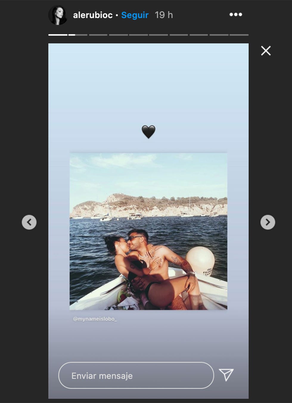 alejandra rubio y su novio lobo navegando en alta mar
