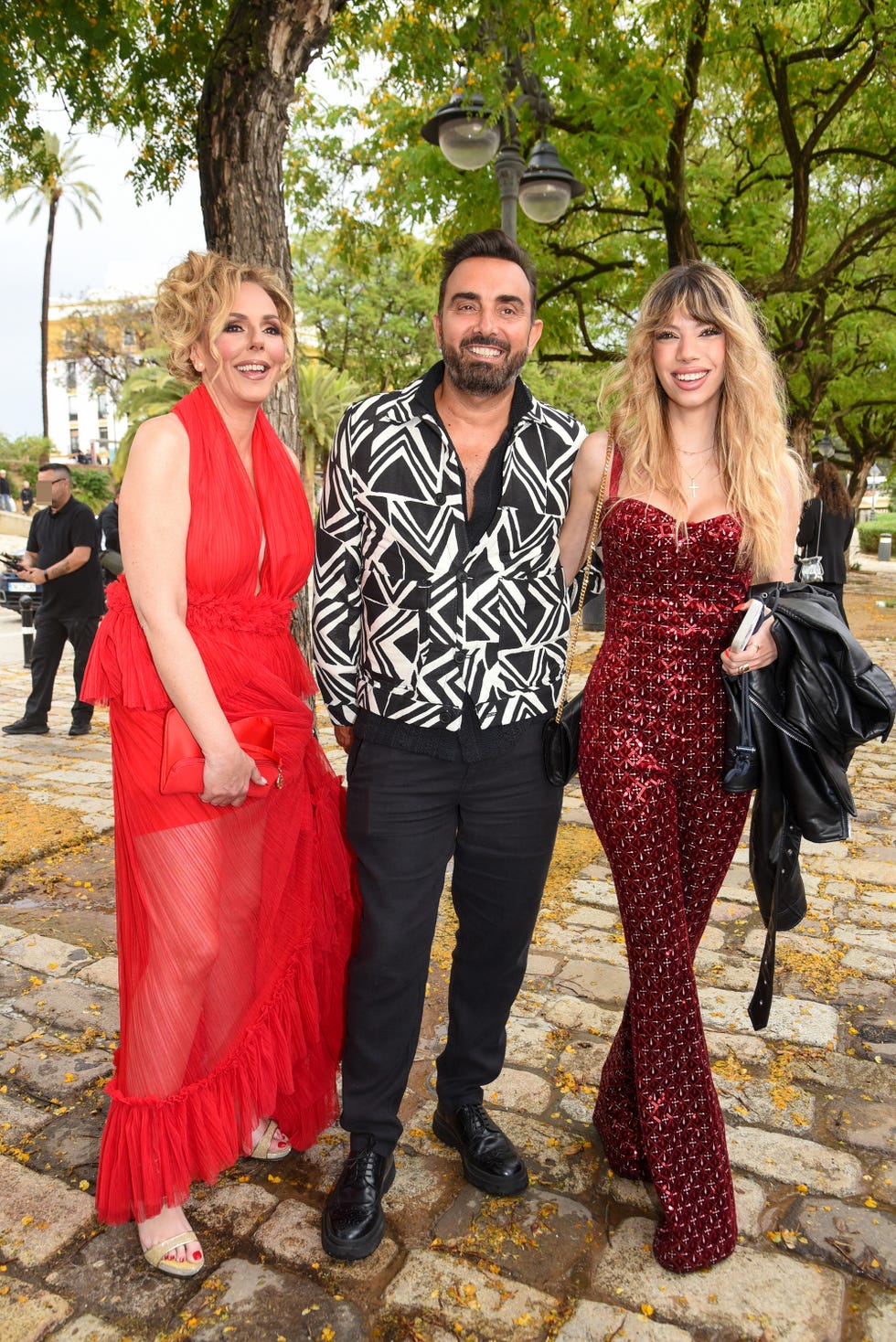 rocio carrasco, fidel albiac y alejandra rubio en la boda de joaquin torres y raul prieto