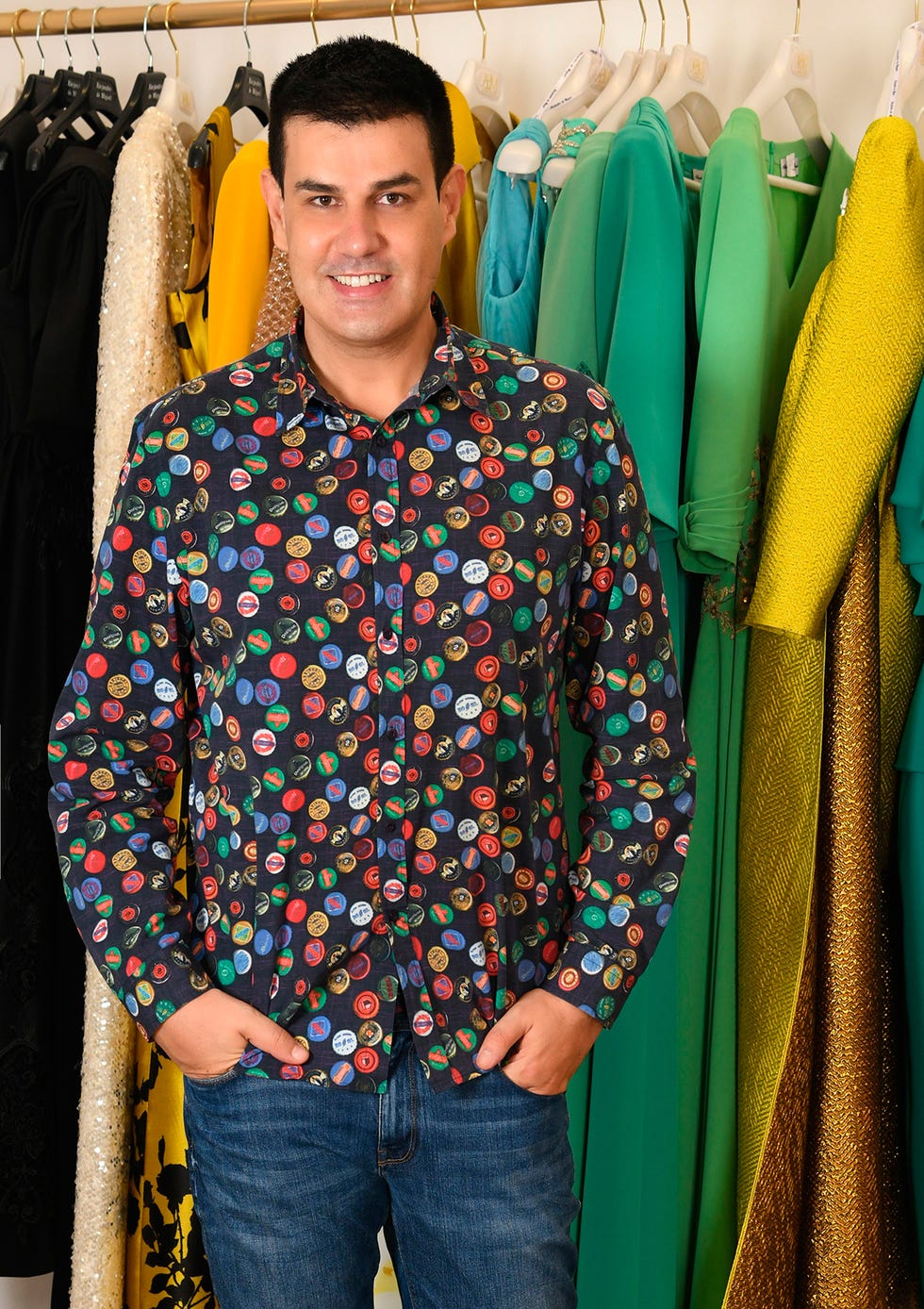 entrevistamos a alejandro de miguel, que diseñará el vestido que ana obregón lucirá en las campanadas