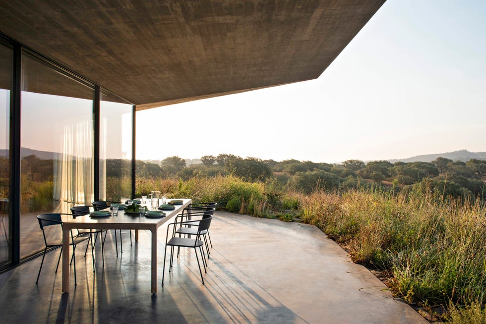 alentejo portugal house by gocalo bonniz dining terrace