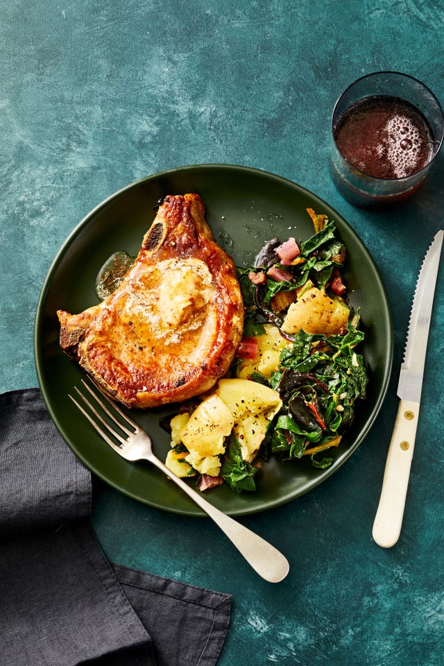 50 Best New Year's Eve Dinner Ideas to Ring in 2025