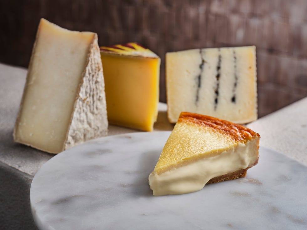 Álex Cordobés y su tarta de queso estrenan tienda en Madrid