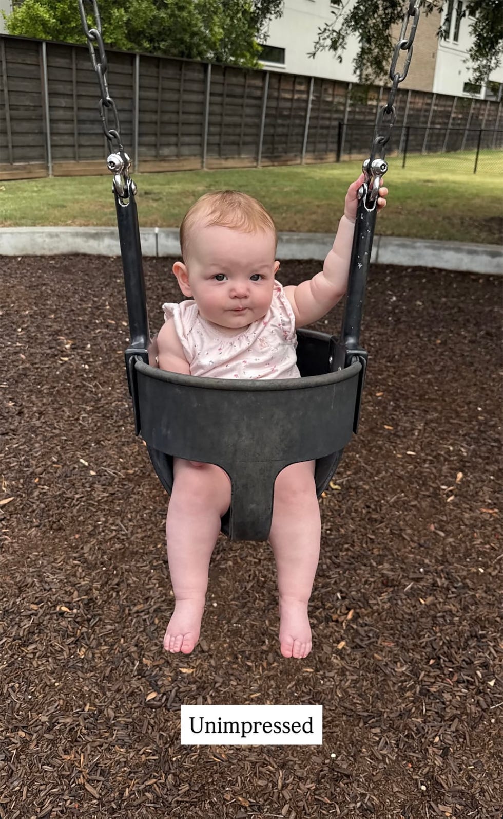 alex drummond baby sofia swing reaction