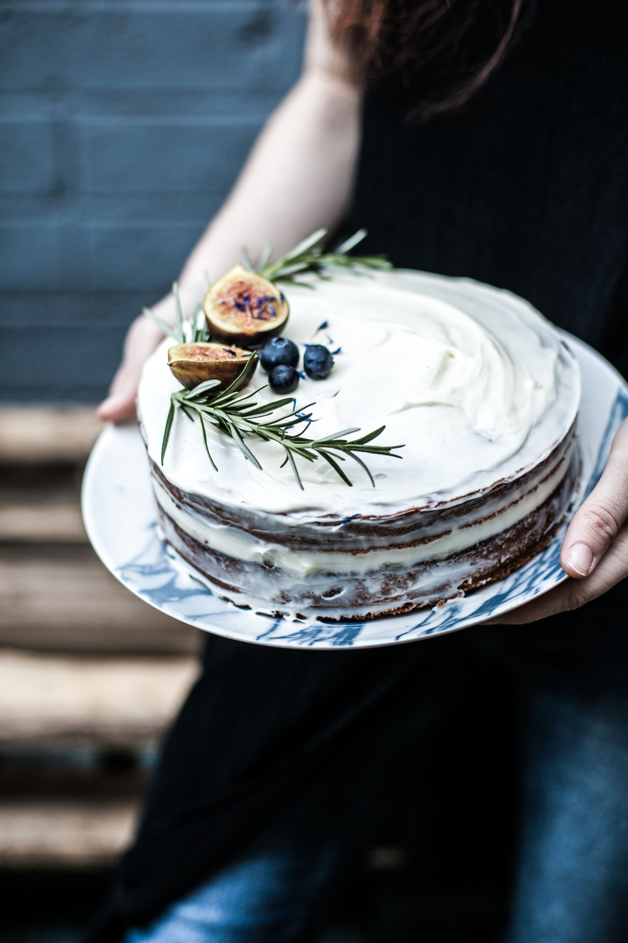 Blue, Buttercream, Food, Cake, Cake decorating, Icing, Hand, Cream, Torte, Dessert, 