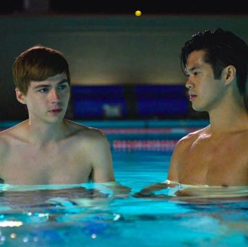 zach, alex in the pool, 13 reasons why