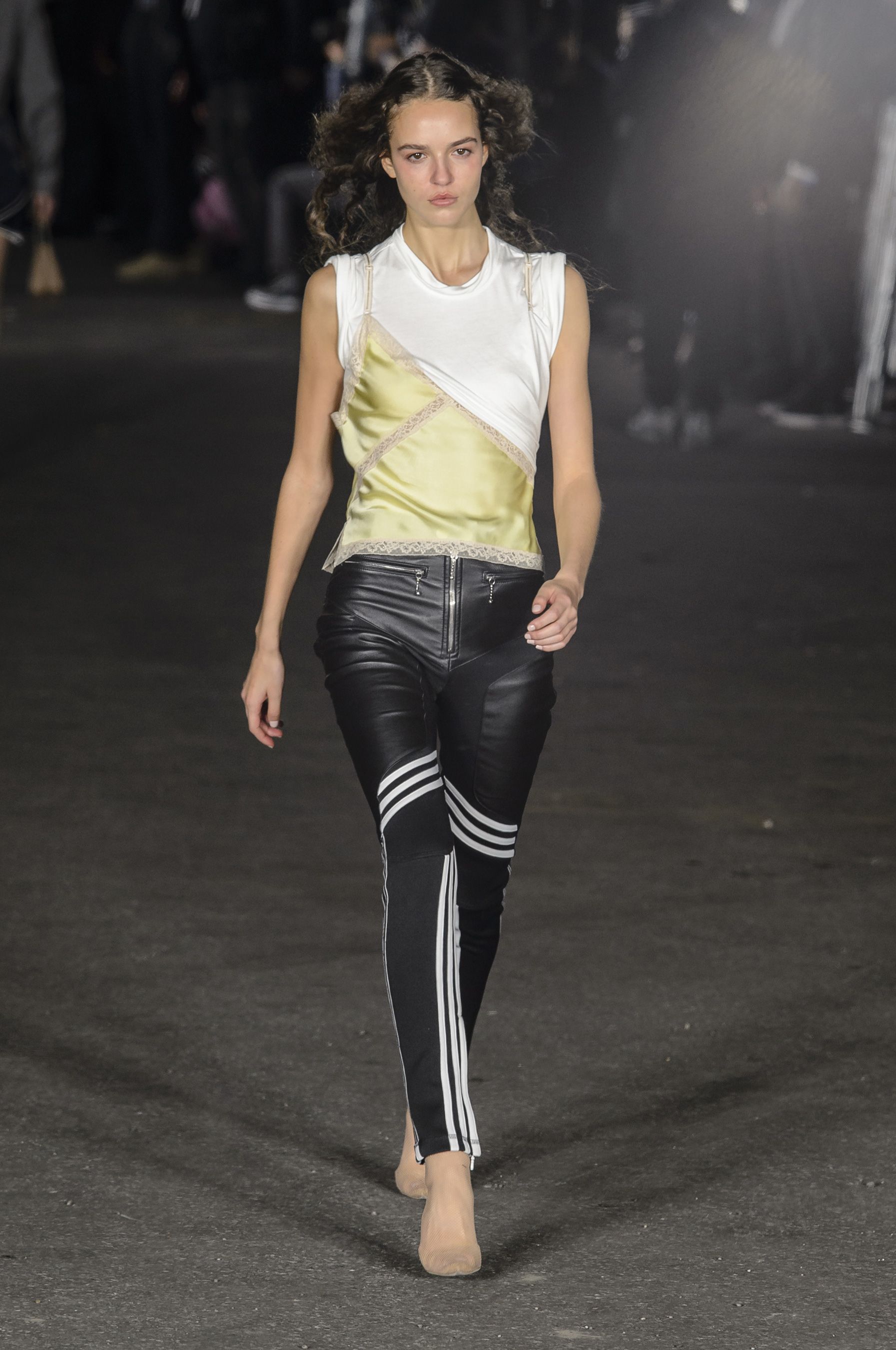 Alexander Wang Leggings & Tights - Women - 18 products