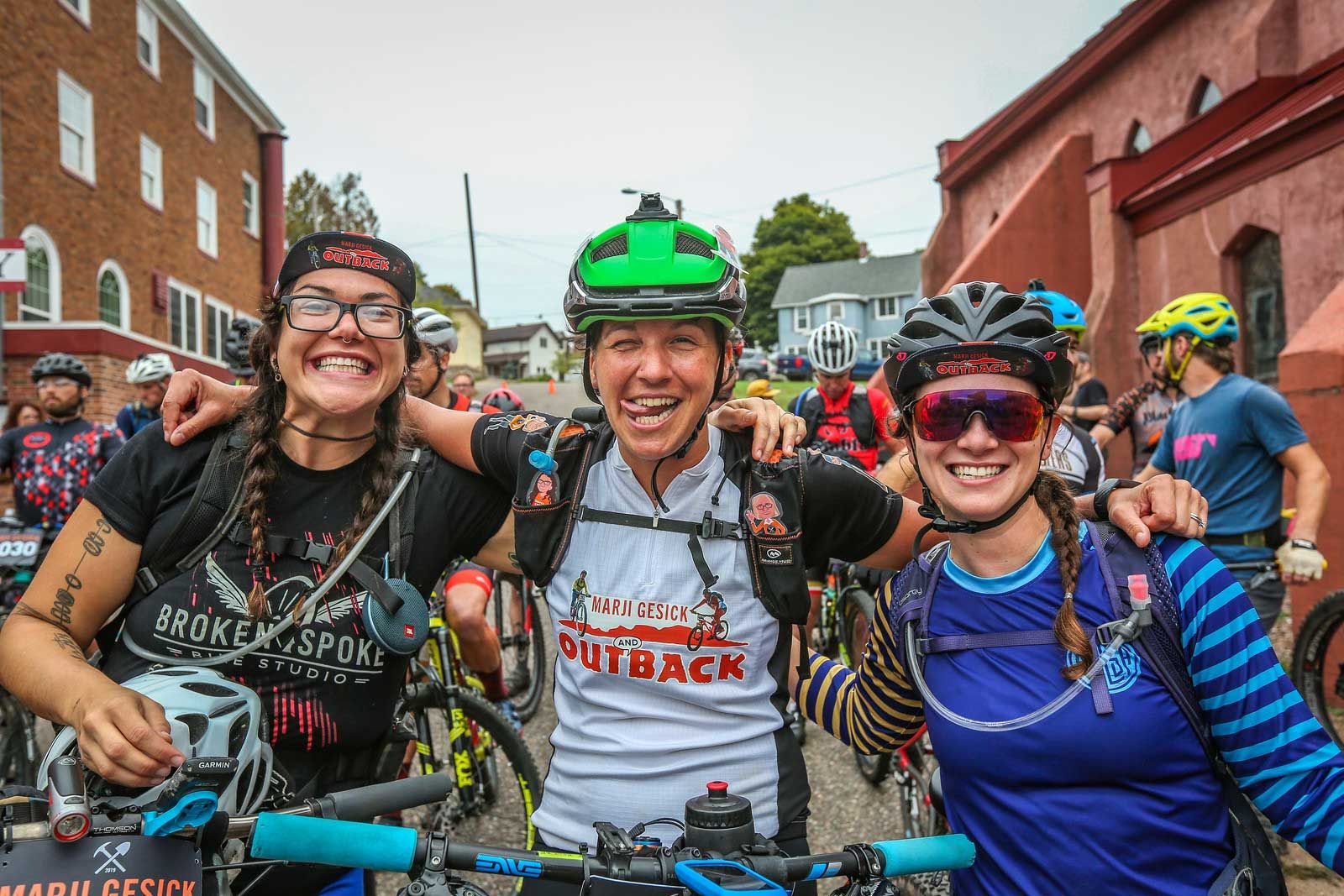 Houchin (Left), Jenny Acker (center), and Jill Martindale at the start of the 200-mile Marji Gesick race in 2019.