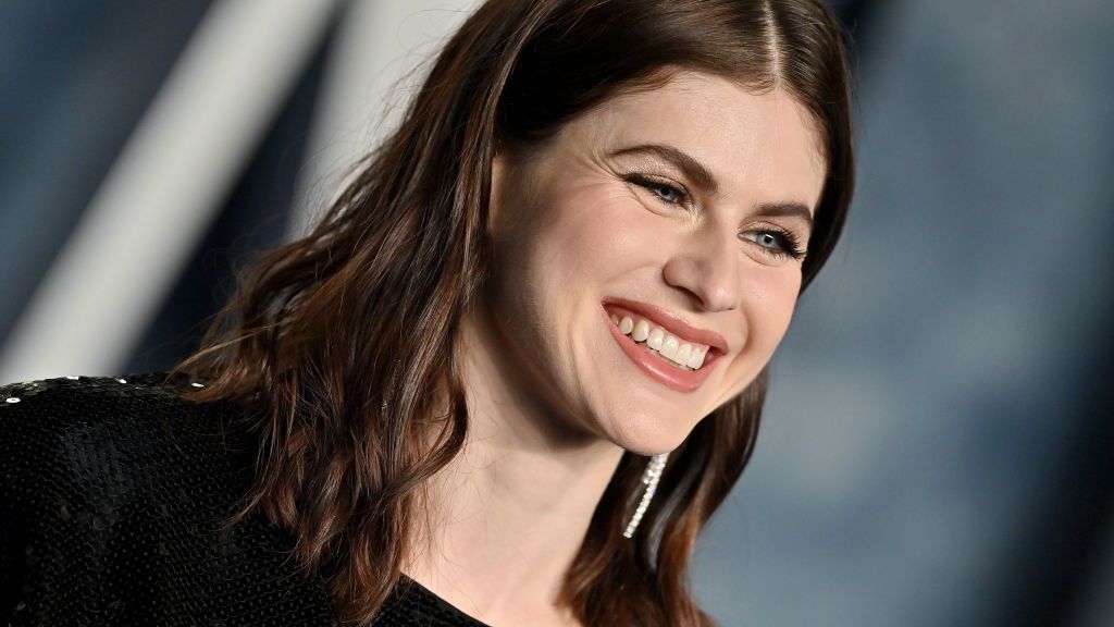 Fans Say Alexandra Daddario Looks Simply Dazzling in All-White