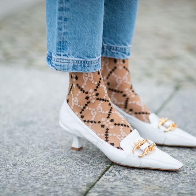 5 Top Shoe Trends of Spring 2023: Loafers, Clogs, White Sneakers - Parade