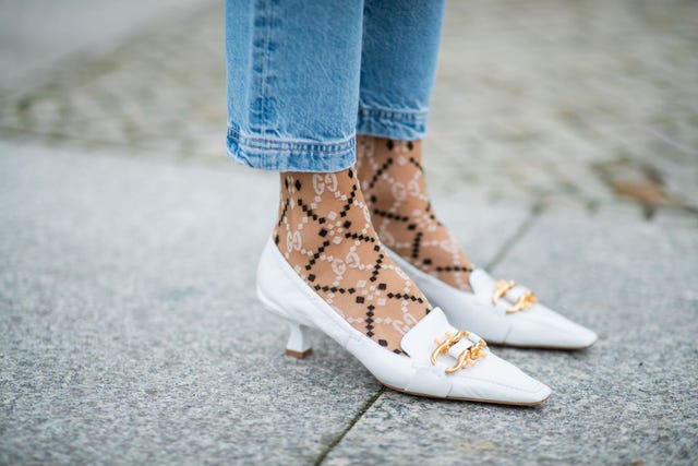 5 Top Shoe Trends of Spring 2023: Loafers, Clogs, White Sneakers - Parade