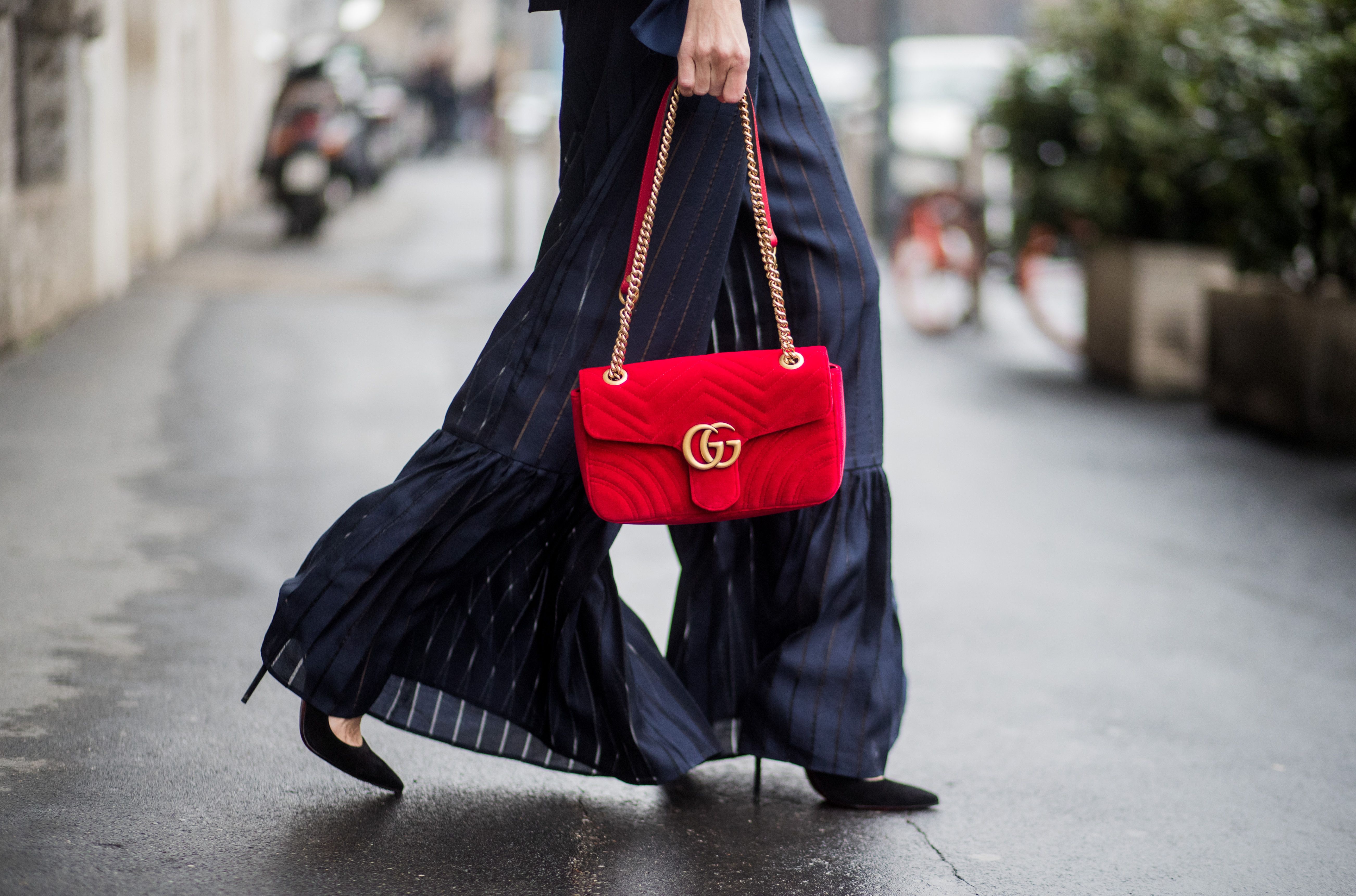 These are the five fashion items with the highest resale value